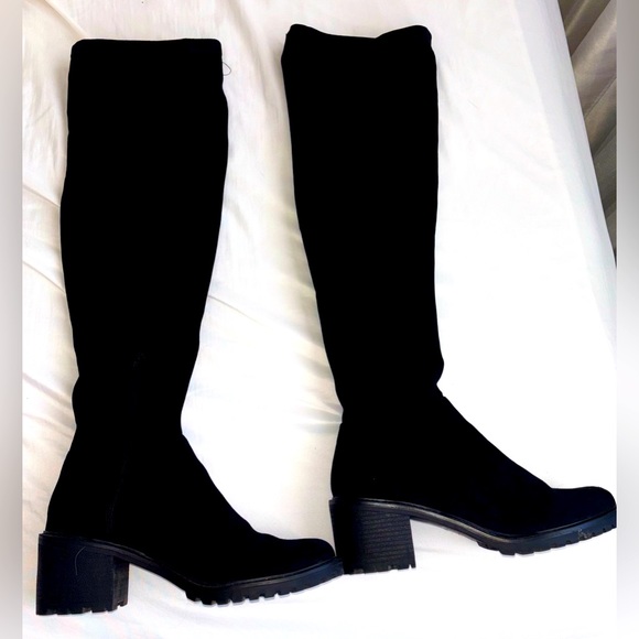 Shoes - Black Thigh high boots